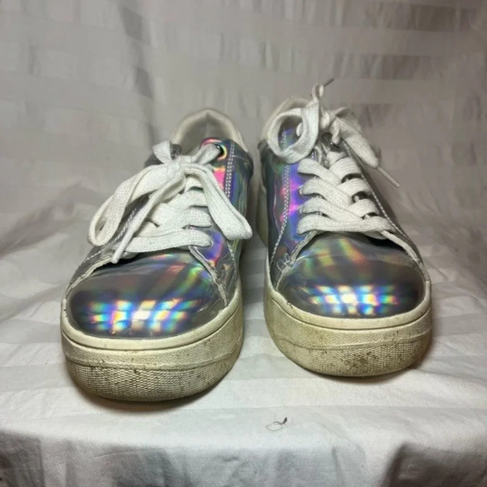 Steve Madden JROCKAWY Kids Holographic Silver Platform Sneakers Size 3M